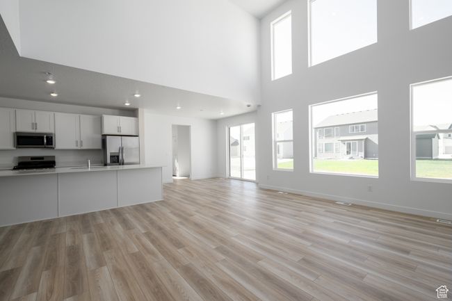 B234 - 1784 E Bison Dr, House other with 5 bedrooms, 3 bathrooms and 3 parking in Eagle Mountain UT | Image 7