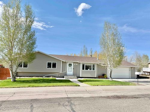 1410 Coulson Ave, Kemmerer, WY, 83101-3920 | Card Image