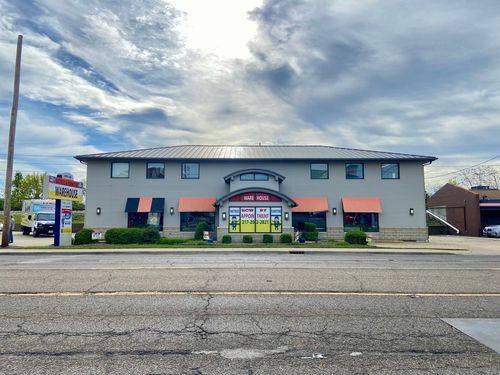 1422 Neil St, Champaign, IL, 61820-6530 | Card Image