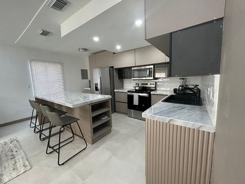 217 Sw 15th St, Fort Lauderdale, FL, 33315-1704 | Card Image