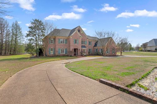 10491 Graybourne Dr, Eads, TN, 38028-9768 | Card Image