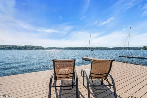 11 Bass Rock Rd, Hopatcong, NJ, 07843-1901 | Card Image