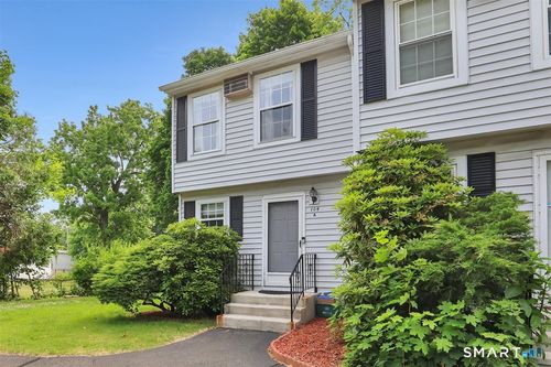 a-104 Oakland St, Manchester, CT, 06042-2377 | Card Image