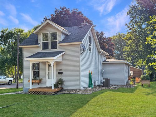 284 2nd St, Tracy, MN, 56175-1204 | Card Image
