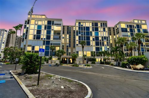 apt-411-7400 Sun Island Dr S, SOUTH PASADENA, FL, 33707-4419 | Card Image