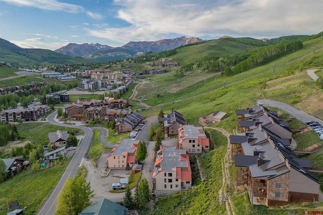 110 - 20 Hunter Hill Rd, Condo with 2 bedrooms, 2 bathrooms and null parking in Crested Butte CO | Image 33