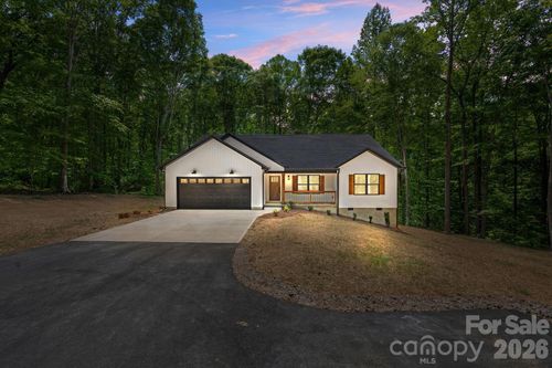 253 Crestview Acres Rd, Statesville, NC, 28677-9758 | Card Image