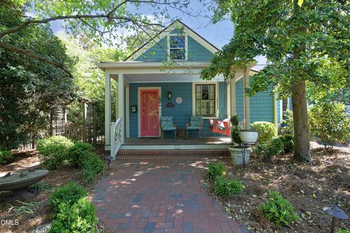 520 E Franklin Street, Chapel Hill, NC, 27514 | Card Image