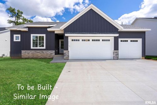 4743 Willow Cir, Davenport, IA, 52806 | Card Image