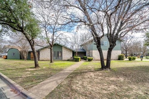 7001 Whispering Creek Drive, Austin, TX, 78736 | Card Image