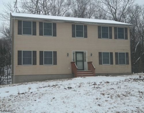 16 Crest Rd, Sussex, NJ, 07461-2613 | Card Image