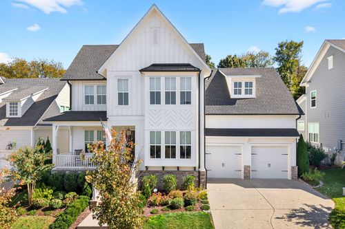 2003 Mcavoy Dr, Franklin, TN, 37064-8036 | Card Image