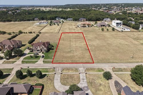 2619 Wells Ct, Cedar Hill, TX, 75104-6943 | Card Image