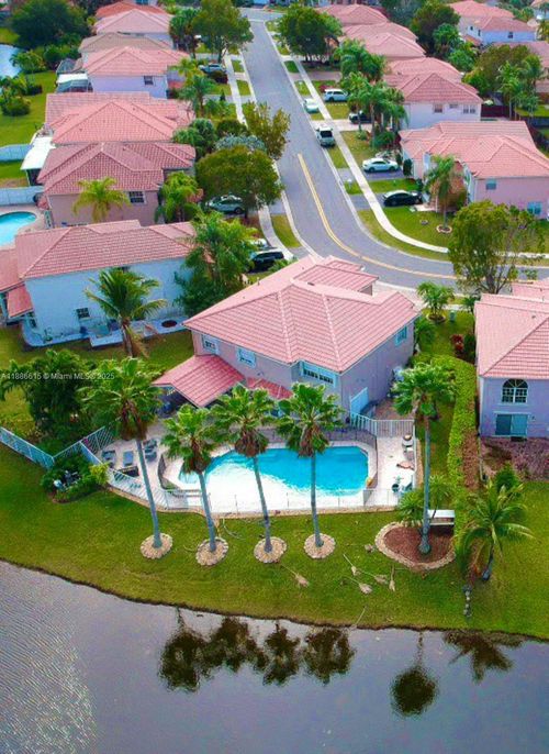 155 Granada Ave, Weston, FL, 33326-2596 | Card Image