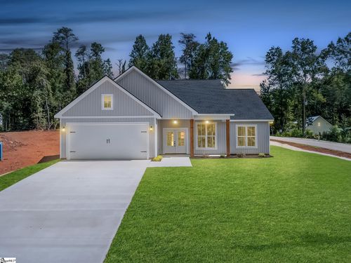 107 Mount Bay Dr, Westminster, SC, 29693-6211 | Card Image