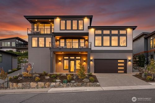 3923 Rock Ridge Pkwy, Anacortes, WA, 98221-4515 | Card Image