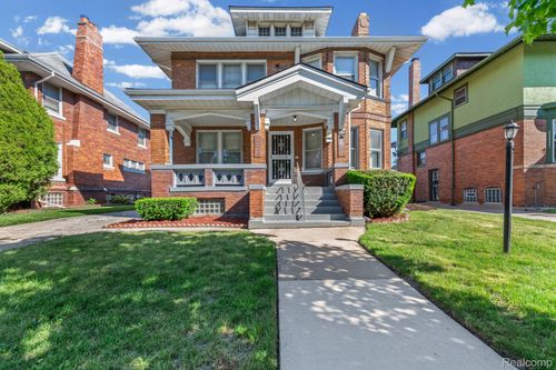 708 Taylor St, Detroit, MI, 48202-1745 | Card Image