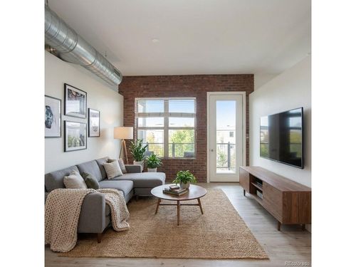 unit-303-7700 E 29th Ave, Denver, CO, 80238-2919 | Card Image