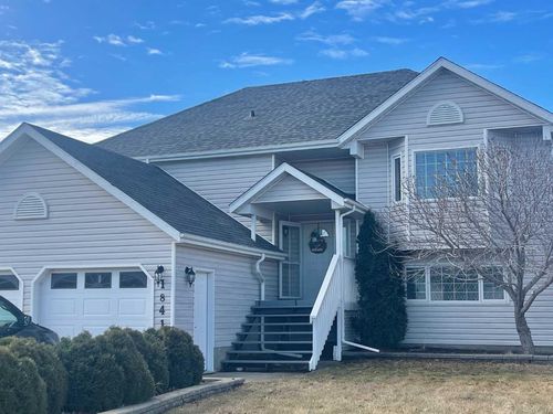 1841 11 Ave, Wainwright, AB, T9W1N3 | Card Image