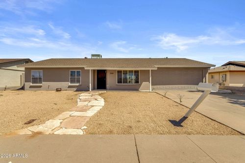 3916 E Bloomfield Road, Phoenix, AZ, 85032 | Card Image