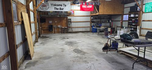 10671 E State Road 7, Columbus, IN, 47203-9542 | Card Image