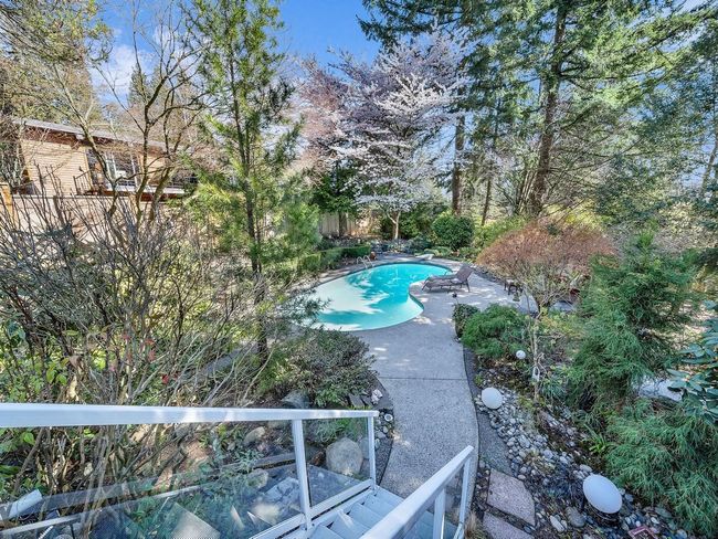 4422 Mountain Highway, House other with 5 bedrooms, 3 bathrooms and 2 parking in North Vancouver BC | Image 22