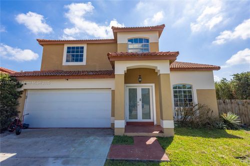 20101 Nw 81st Ct, Hialeah, FL, 33015-5925 | Card Image
