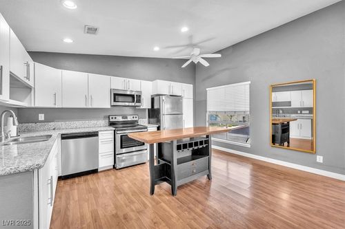 unit-c-5012 Newport Cove Dr, Las Vegas, NV, 89119-7701 | Card Image