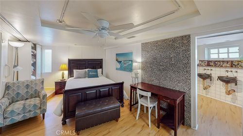 1-274 Diamond St, Laguna Beach, CA, 92651-3610 | Card Image