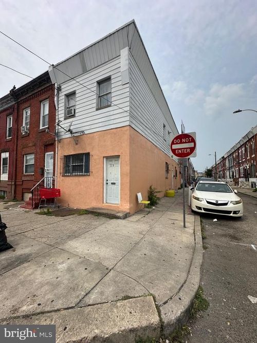 715 W Ritner St, Philadelphia, PA, 19148-3844 | Card Image