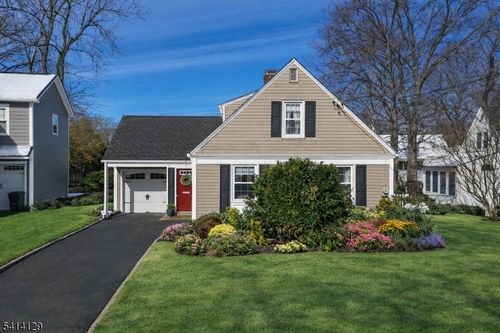 17 Cherokee Rd, Cranford, NJ, 07016-3360 | Card Image