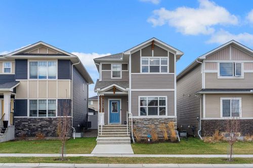 1105 Bayview Gardens Sw, Airdrie, AB, T4B5K3 | Card Image