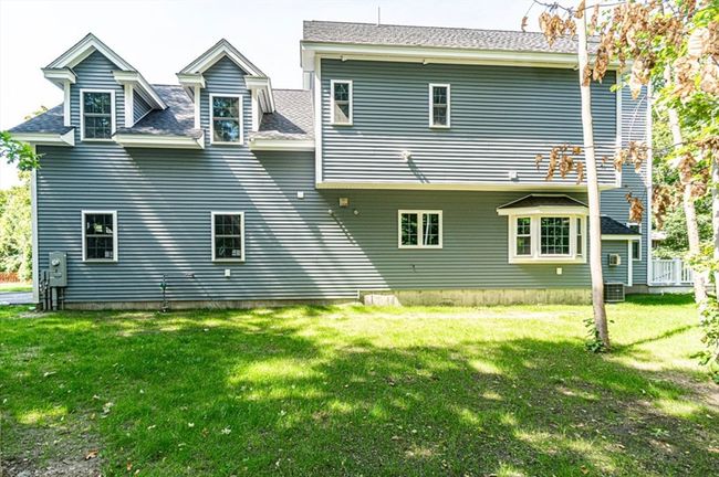 16 Border Rd, House other with 3 bedrooms, 3 bathrooms and 6 parking in Reading MA | Image 4