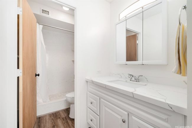 APT-2006 - 1201 Wilder Ave, Condo with 2 bedrooms, 1 bathrooms and 1 parking in Honolulu HI | Image 17