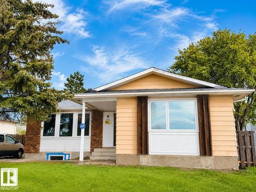 2613 105a St Nw, Edmonton, AB, T6J4A3 | Card Image