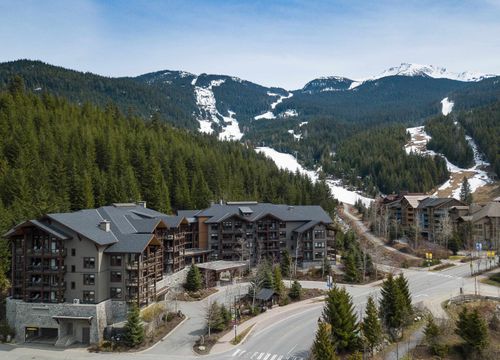 303d-2020 London Lane, Whistler, BC, V8E0B6 | Card Image