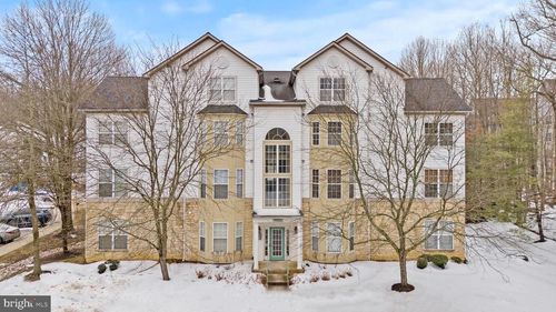 e102-15610 Everglade Ln, Bowie, MD, 20716-3285 | Card Image