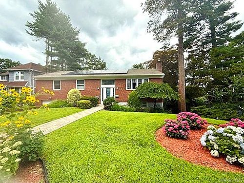 75 Holland Pl, Hartsdale, NY, 10530-2519 | Card Image