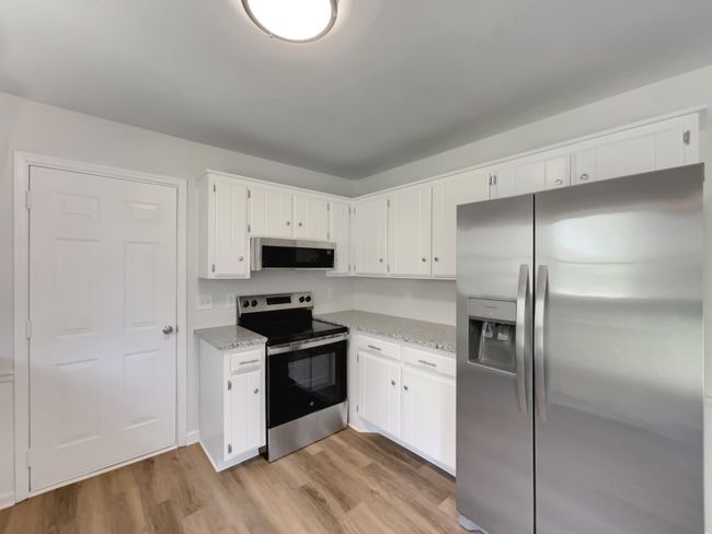 478 Deerfield Dr, House other with 3 bedrooms, 2 bathrooms and 6 parking in Murfreesboro TN | Image 5