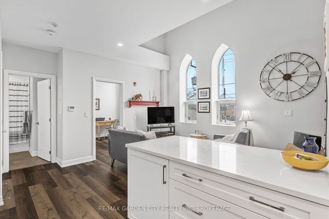 10 - 405 Merritt St, Condo with 2 bedrooms, 2 bathrooms and 1 parking in Saint Catharines ON | Image 8