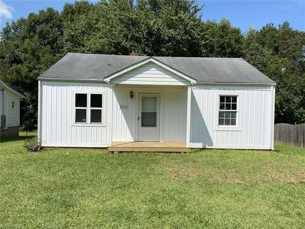 Heitman Dr, Winston Salem, NC 27107
