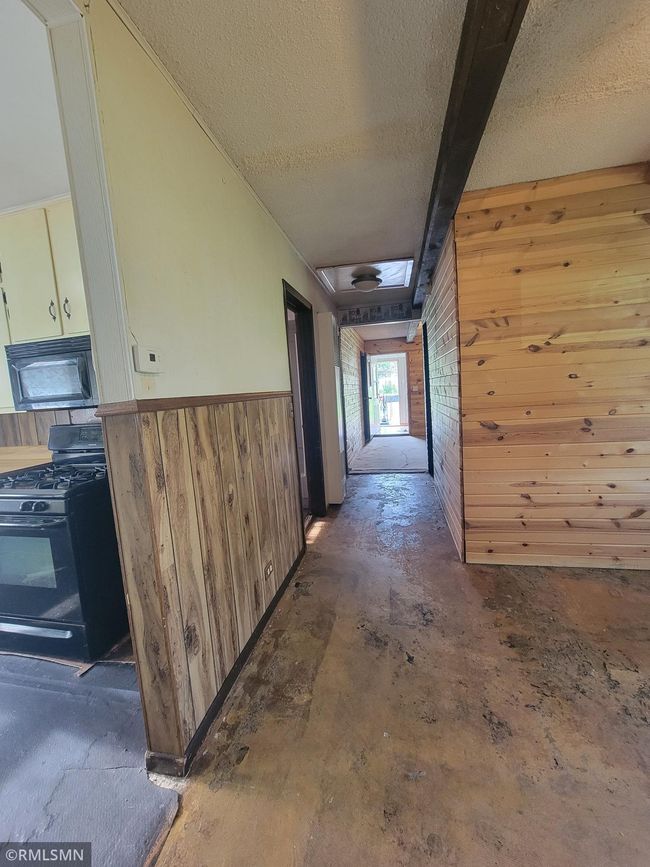 203 Ann Ave E, House other with 2 bedrooms, 1 bathrooms and null parking in Clarissa MN | Image 9