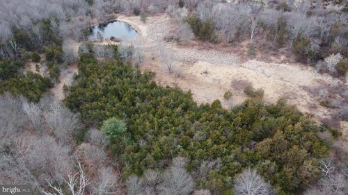 295 E Dark Hollow Road, PIPERSVILLE, PA, 18947 | Card Image