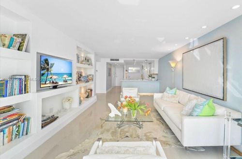 9b-3580 S Ocean Blvd, Palm Beach, FL, 33480-5787 | Card Image