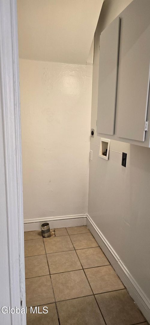 507 Nott St, Schenectady, NY, 12308-1814 | Card Image