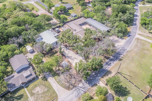 712 Squaw Creek Rd, House other with 3 bedrooms, 4 bathrooms and null parking in Willow Park TX | Image 16