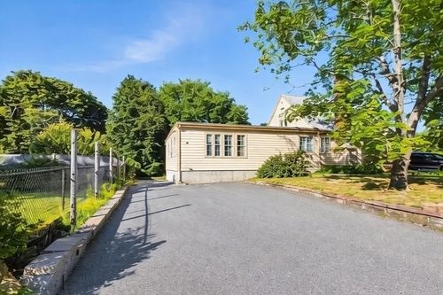 2-28 Edgeworth St, Weymouth, MA, 02169 | Card Image