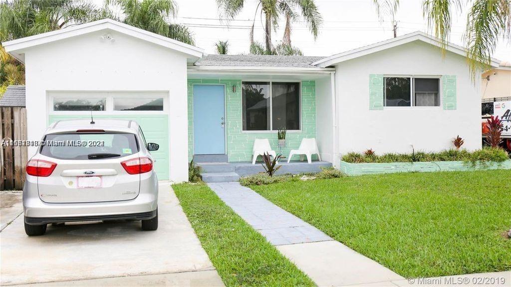 3rd Pl, Dania, FL 33004