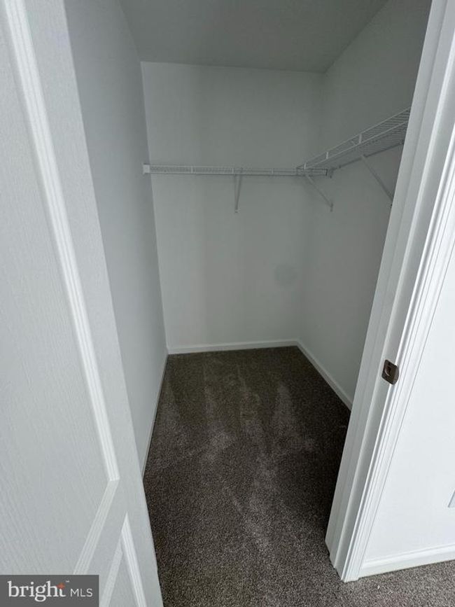 21 Scrub Pine Ct, Townhouse with 3 bedrooms, 3 bathrooms and null parking in BUNKER HILL WV | Image 8