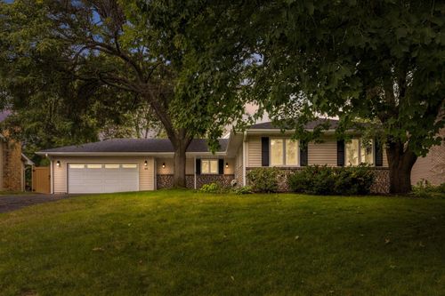 505 Chandler Ct, Shoreview, MN, 55126-6050 | Card Image